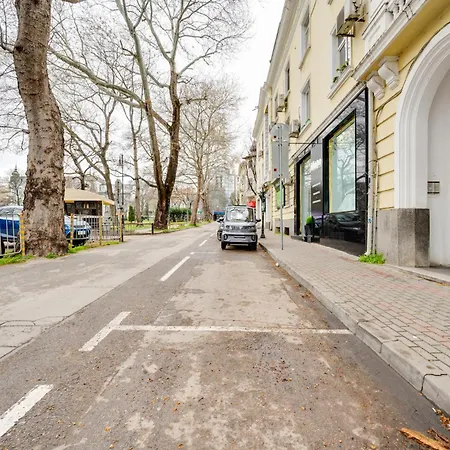 Cozy Nest Charming Loft In The Heart Of Appartamento Varna